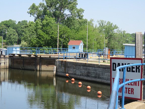 Appleton Lock 3 Fox River Lock 4 at Appleton - Wisconsin Marine Historical Society